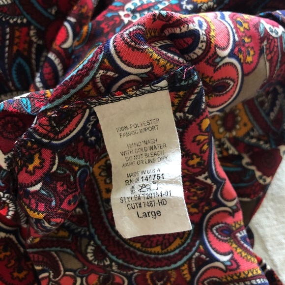 🛍 EUC Pixley - Halter Top (L) - Picture 2 of 6